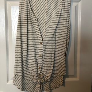 Button up tank